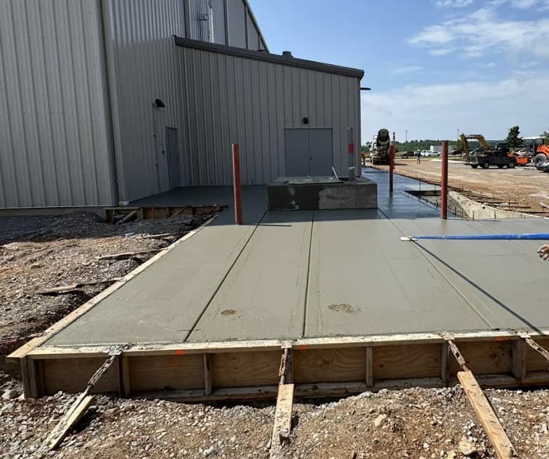 Residential garage slab pour in Hoover